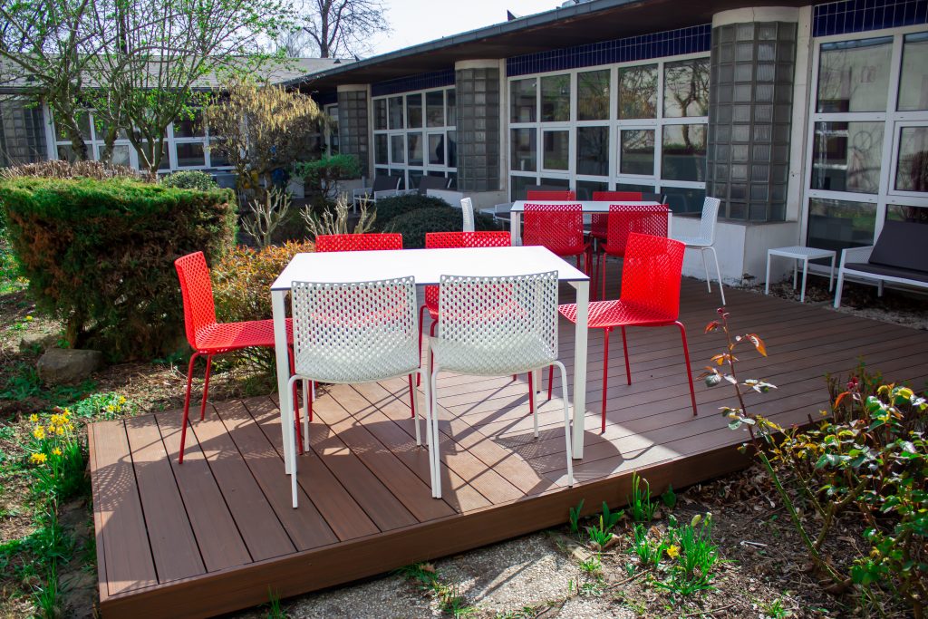 BOA Mobilier Aménagement terrasse université