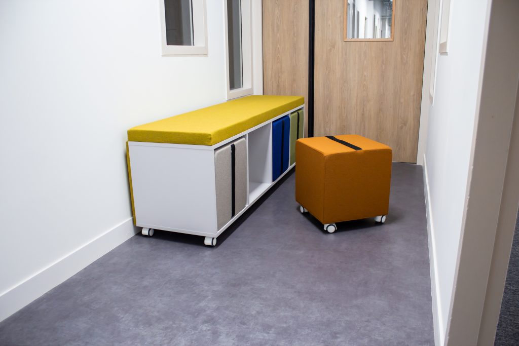 BOA Mobilier aménagement espace de travail Euratechnologie