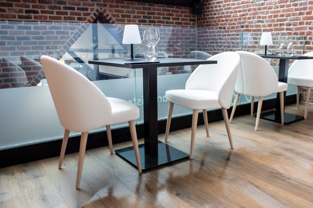 BOA Mobilier aménagement restaurant La Villa