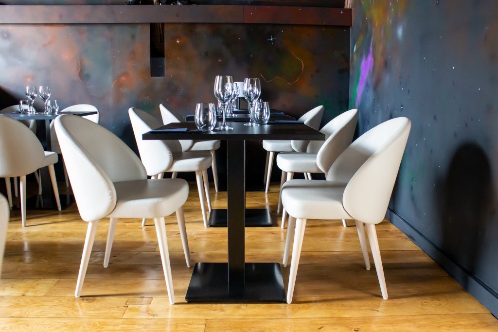 BOA Mobilier aménagement restaurant La Villa