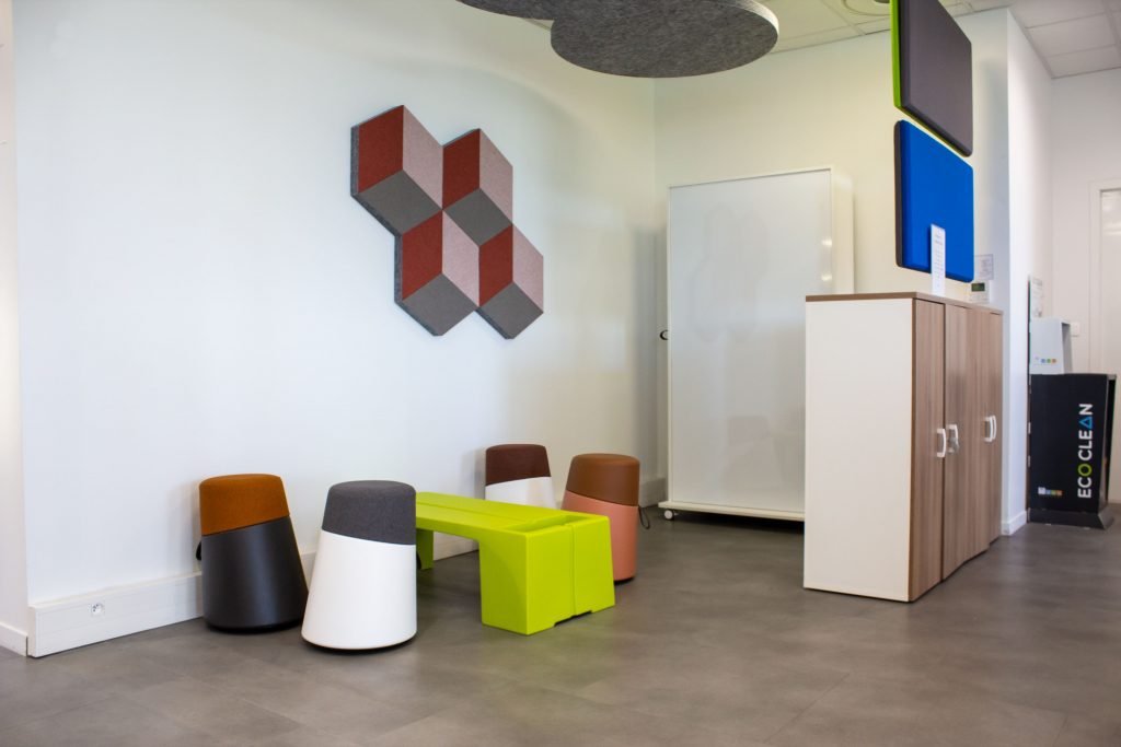 Aménagement espace de réflexion BOA Mobilier