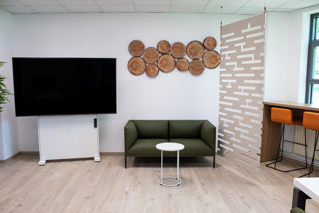 Aménagement espace de travail université BOA mobilier
